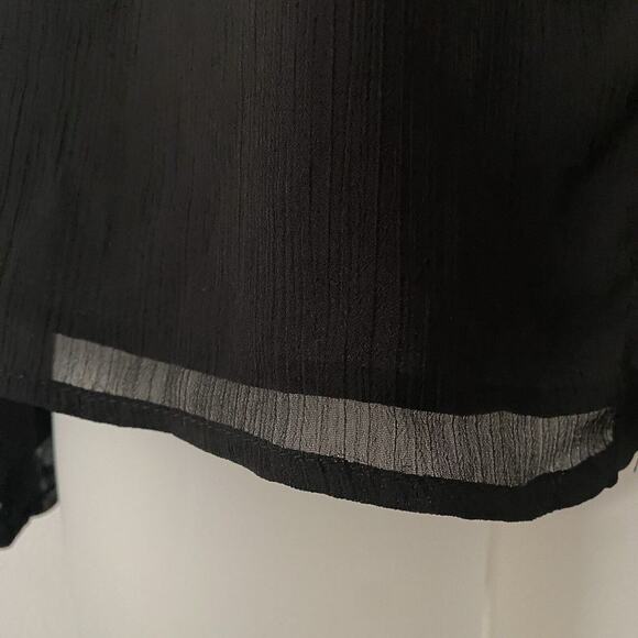 5/$25 CeCe Ruffle Sheer Lined Button Up Black Dressy Blouse Top Size XS - Picture 3 of 7